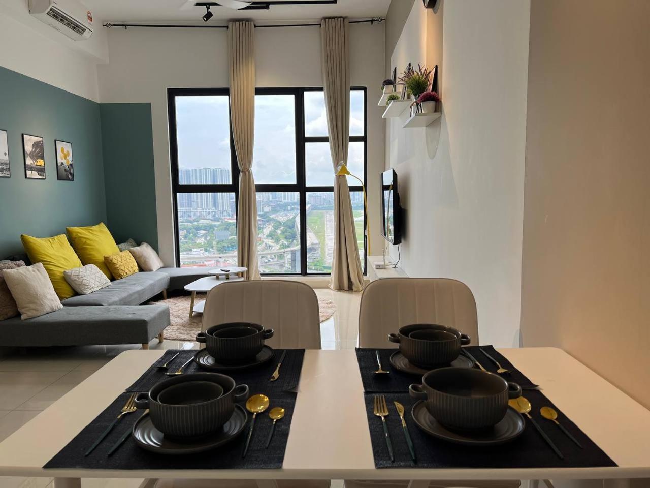 Trion Kl By Dreamcloud Enterprise * Kuala Lumpur